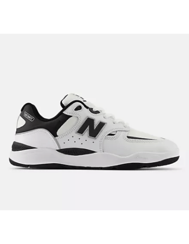 NEW BALANCE NUMERIC TIAGO LEMOS 1010 s'inspire de l'anatomie humaine